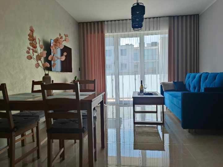 Fox Apartament Free Parking Air Conditioning Болеславец Экстерьер фото